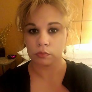 Meet your Posher, Chelsey